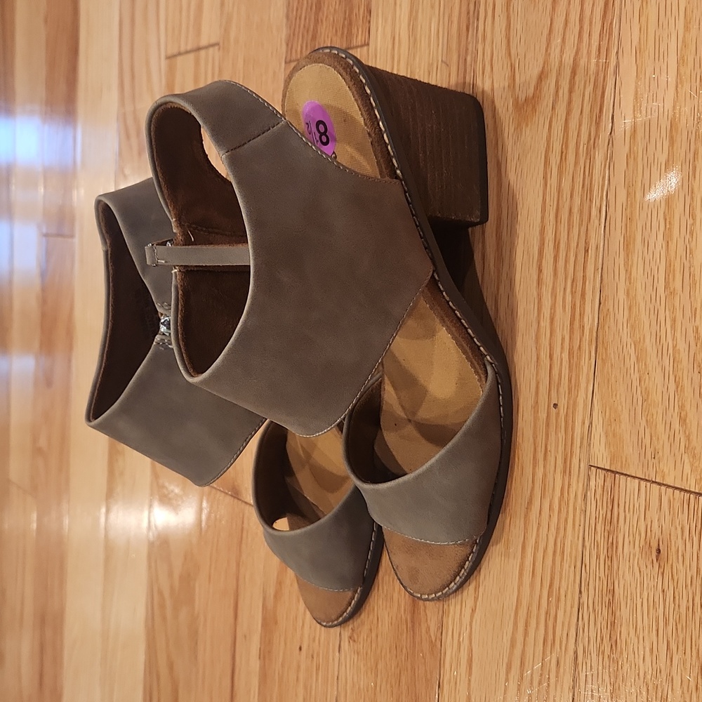 Ankle Open toe heels